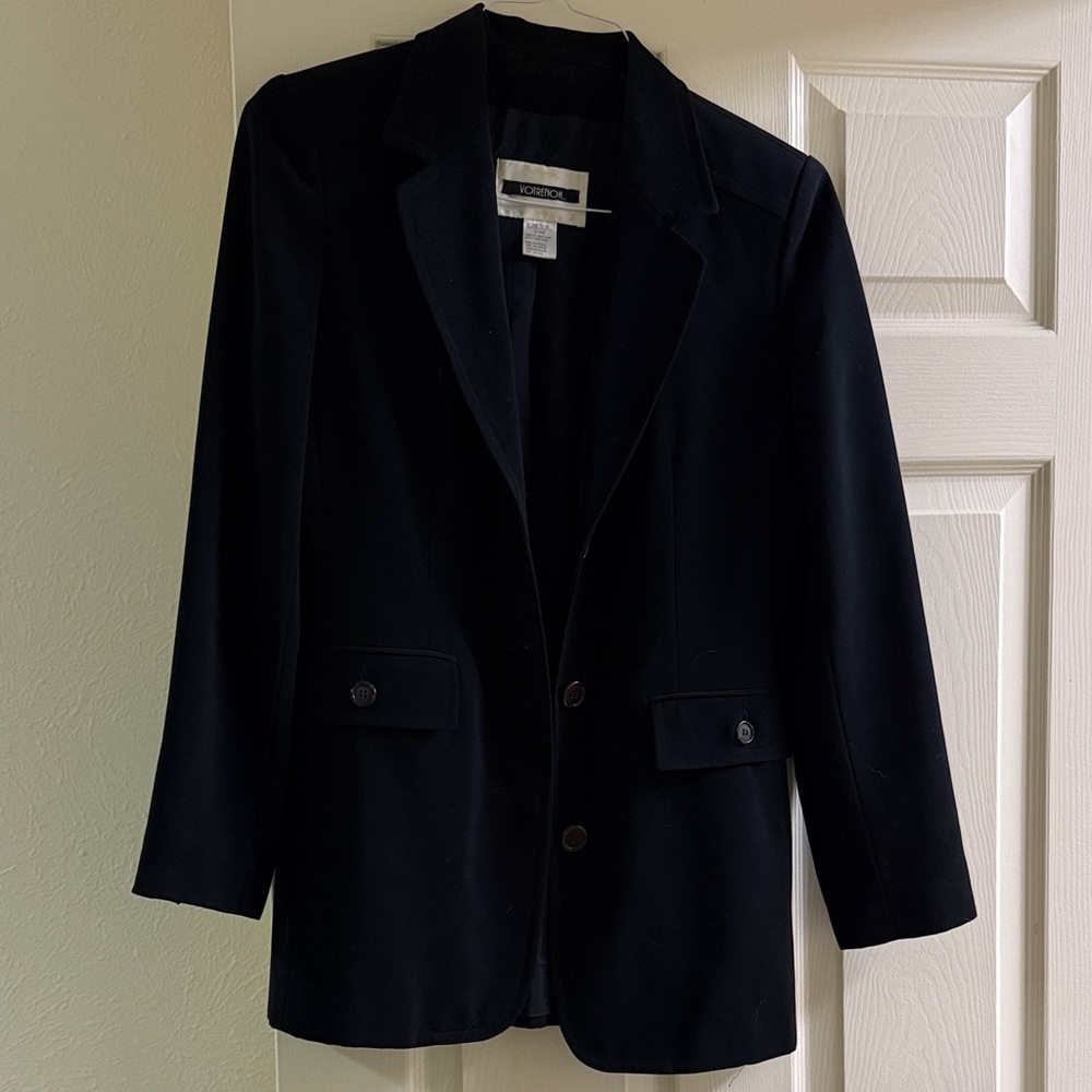 Votre Nom Elegant Black Blazer